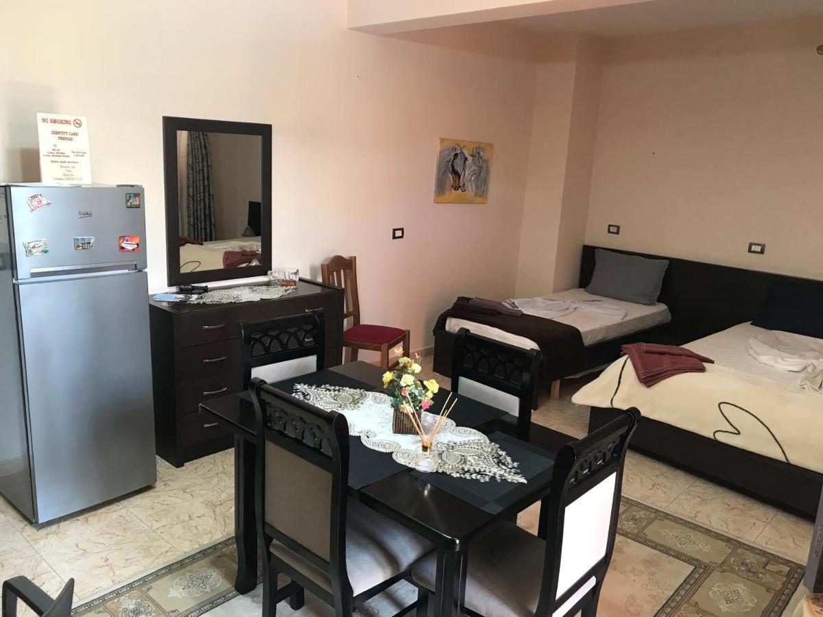 Maison Centre Szkodra Zewnętrze zdjęcie